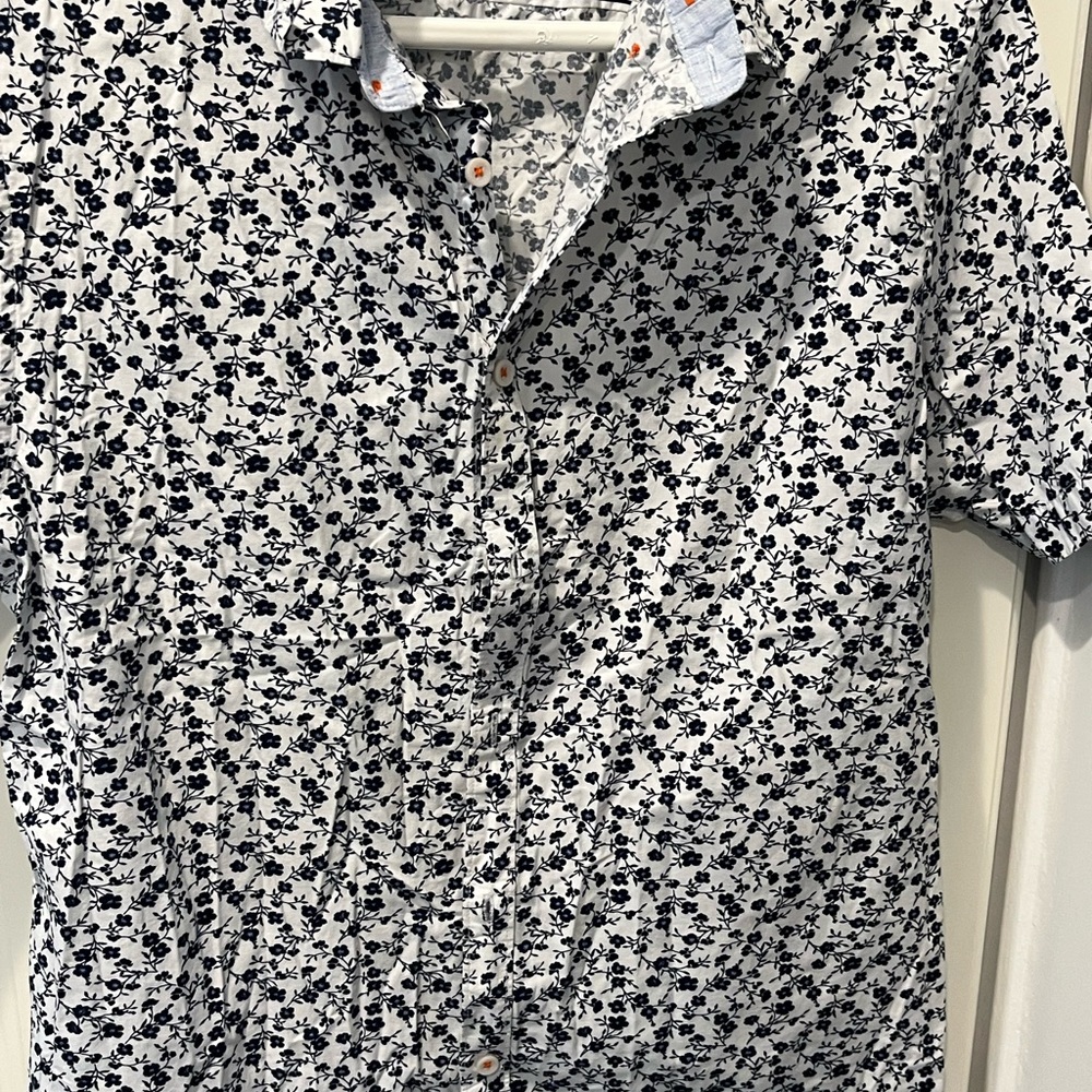 Never worn